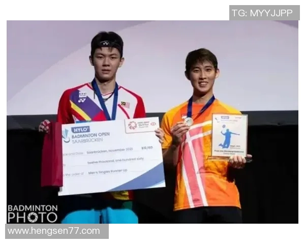 重庆羽毛球队在世界杯预选赛中的团队协作展现出色表现与战术配合分析